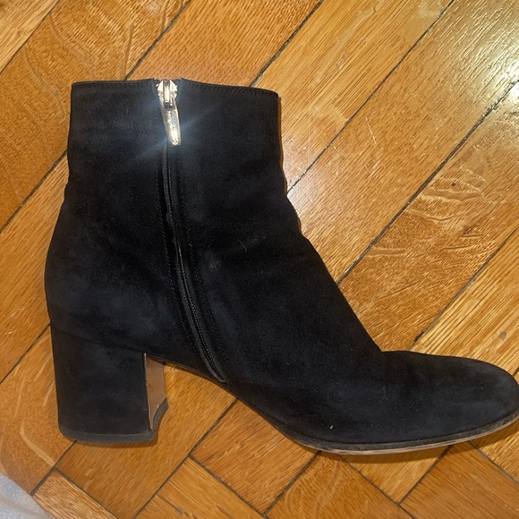 Gianvito Rossi Suede Bootie - Picture 7 of 9